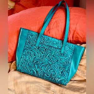 Patricia Nash Green Leather Bag/Like New Condition